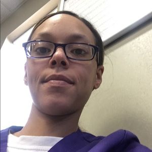 Meet your Posher, Tisha